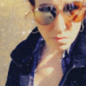 Meet your Posher, Loretta